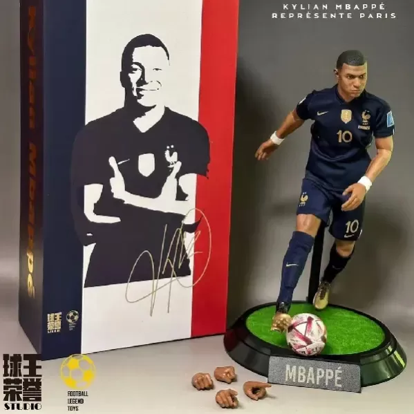 华体会体育网址姆巴佩皇家马德里2026赛季银河战舰领航者1:6限量版手办雕像